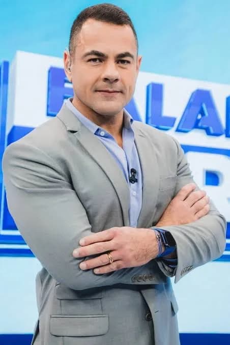Tino Junior, locutor e apresentador