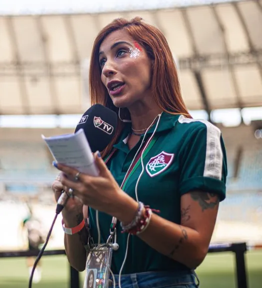 Clau Magalhães, jornalista